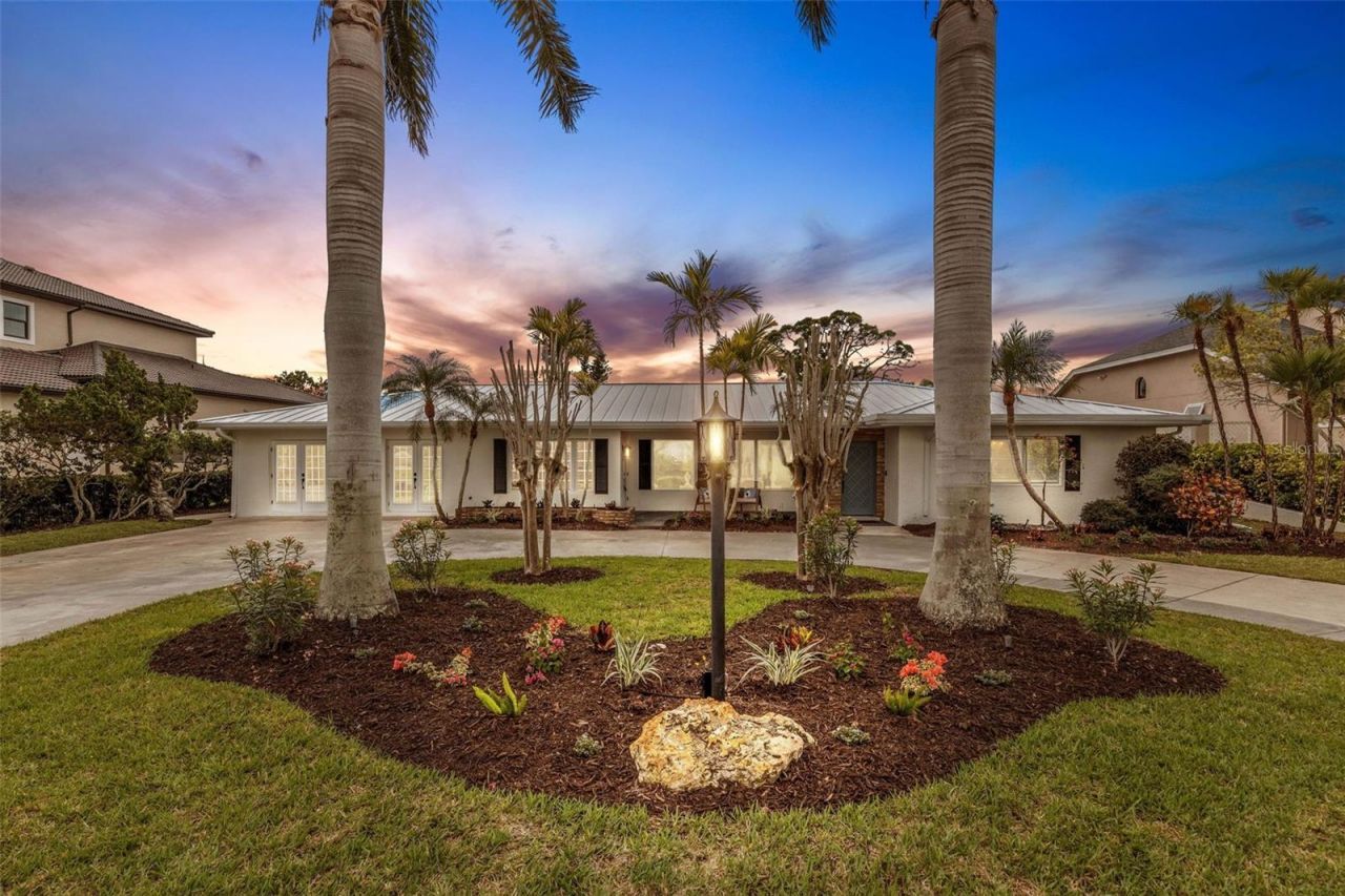 441 Bayshore Drive, Venice, FL 34285 Photo