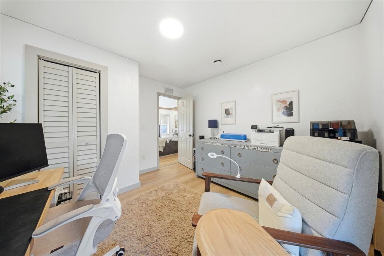 3036 Emerson Avenue S, Saint Petersburg, FL 33712 Photo