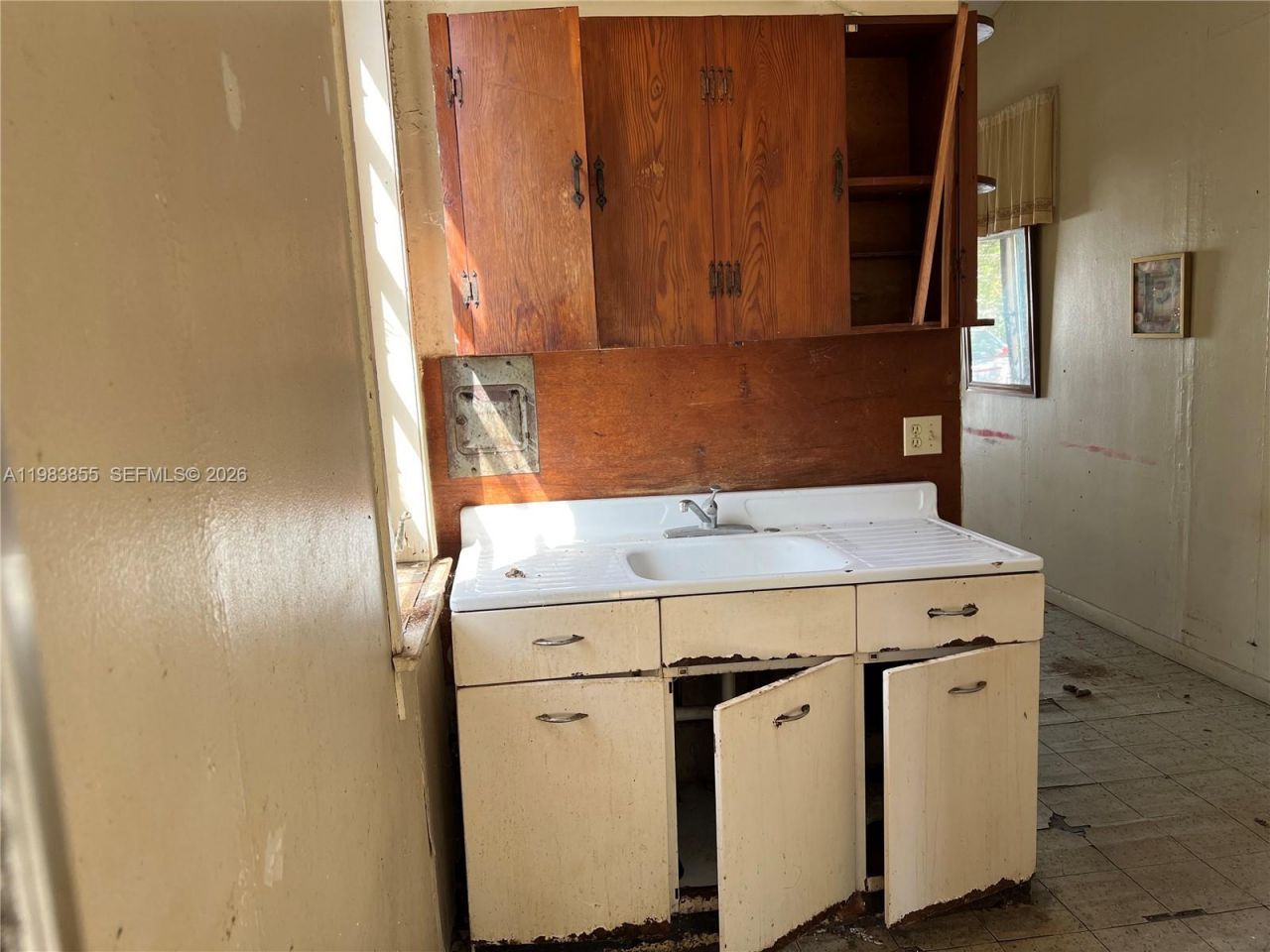 4420 SW 3rd St , Miami, FL 33134 Photo