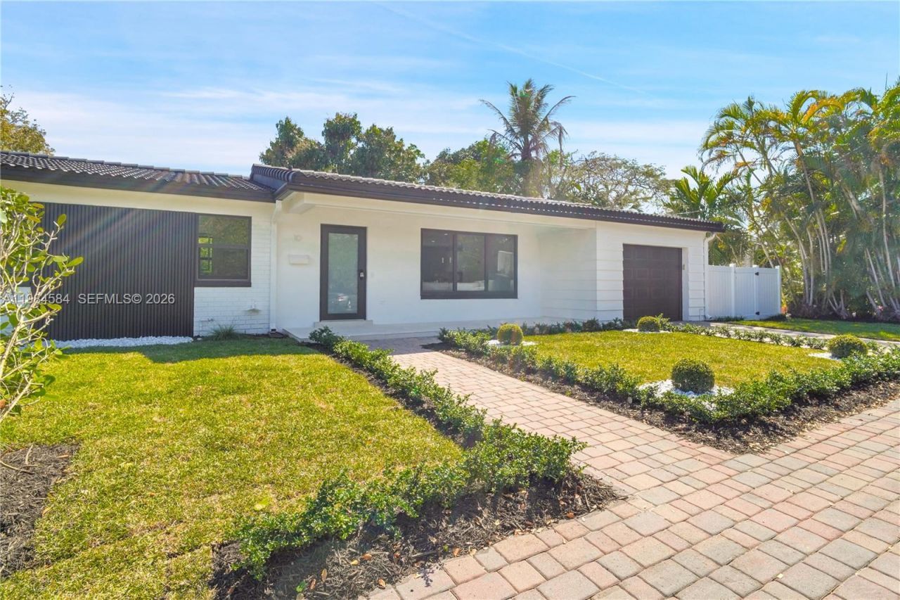 10 NW 100th St , Miami Shores, FL 33150 Photo