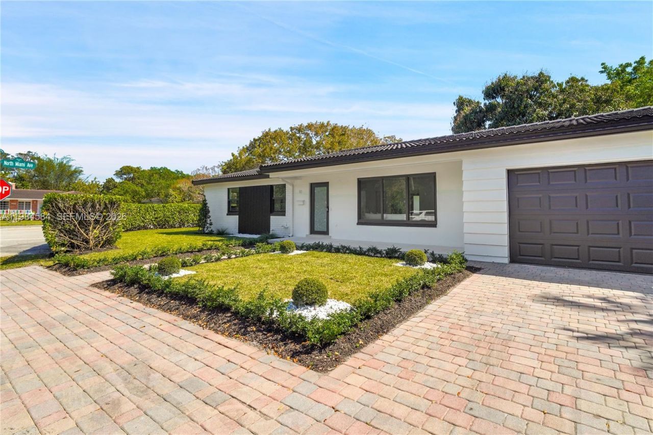 10 NW 100th St , Miami Shores, FL 33150 Photo