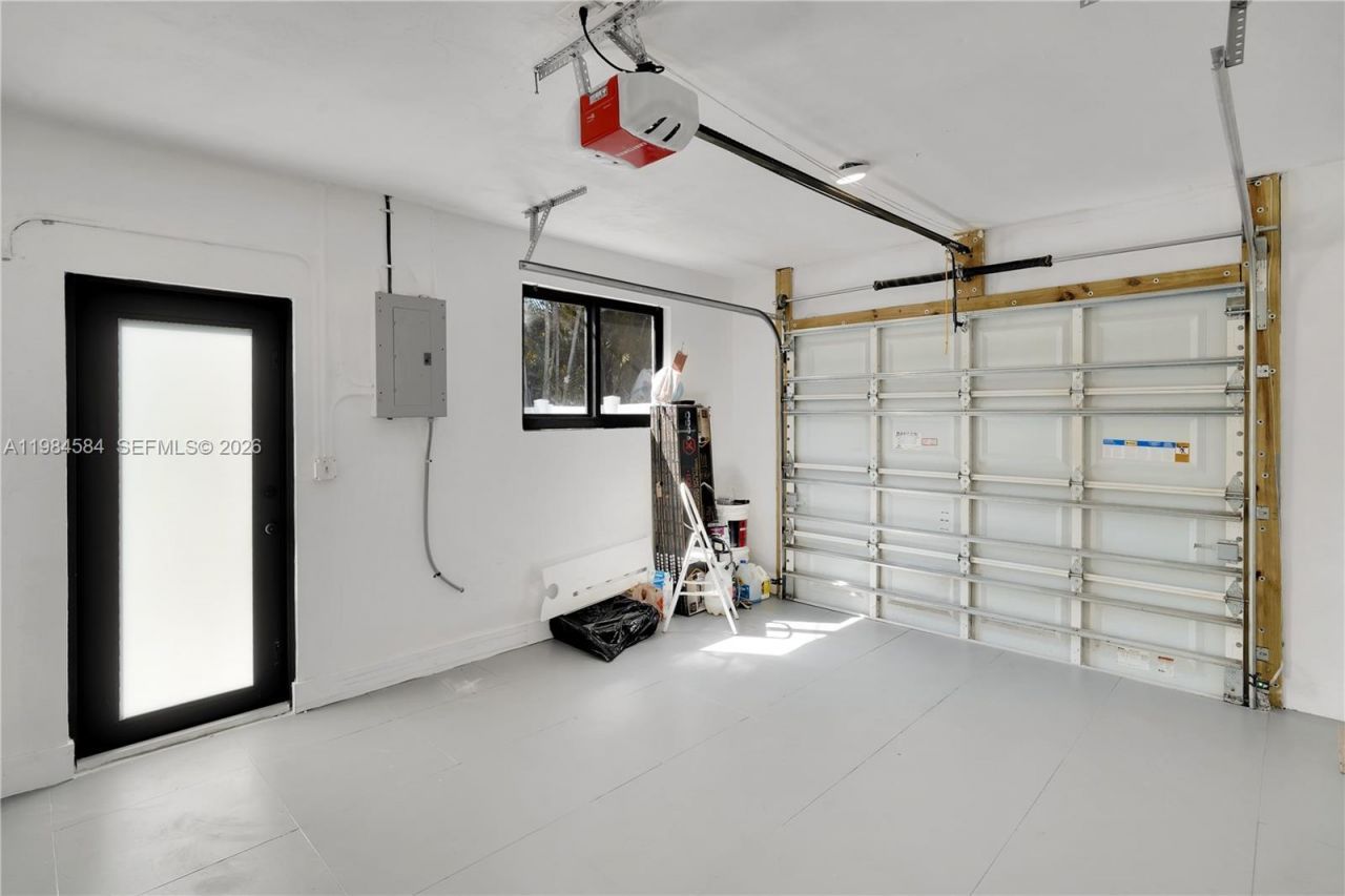 10 NW 100th St , Miami Shores, FL 33150 Photo