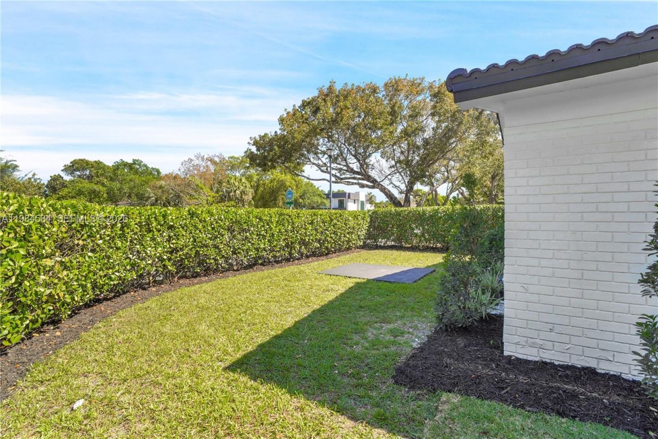 10 NW 100th St , Miami Shores, FL 33150 Photo