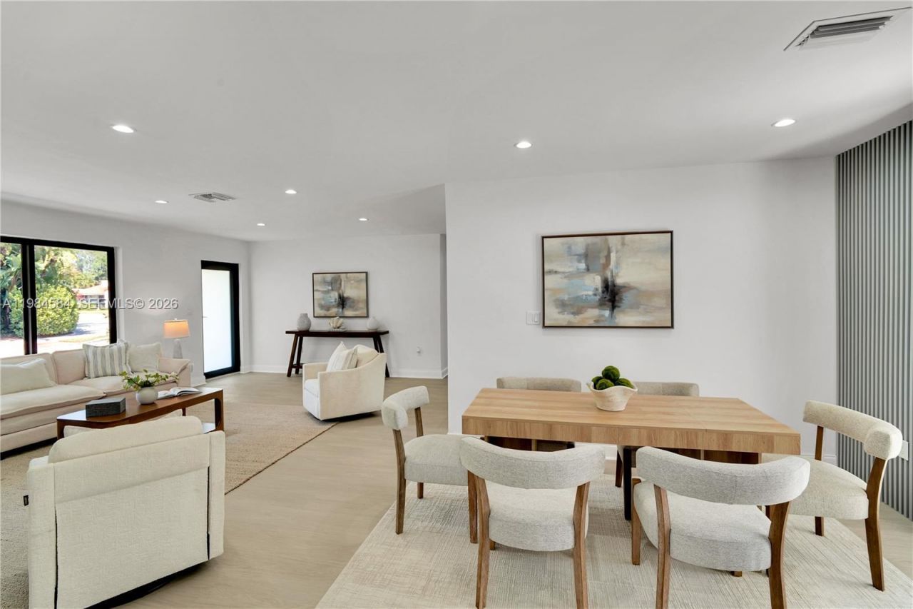 10 NW 100th St , Miami Shores, FL 33150 Photo