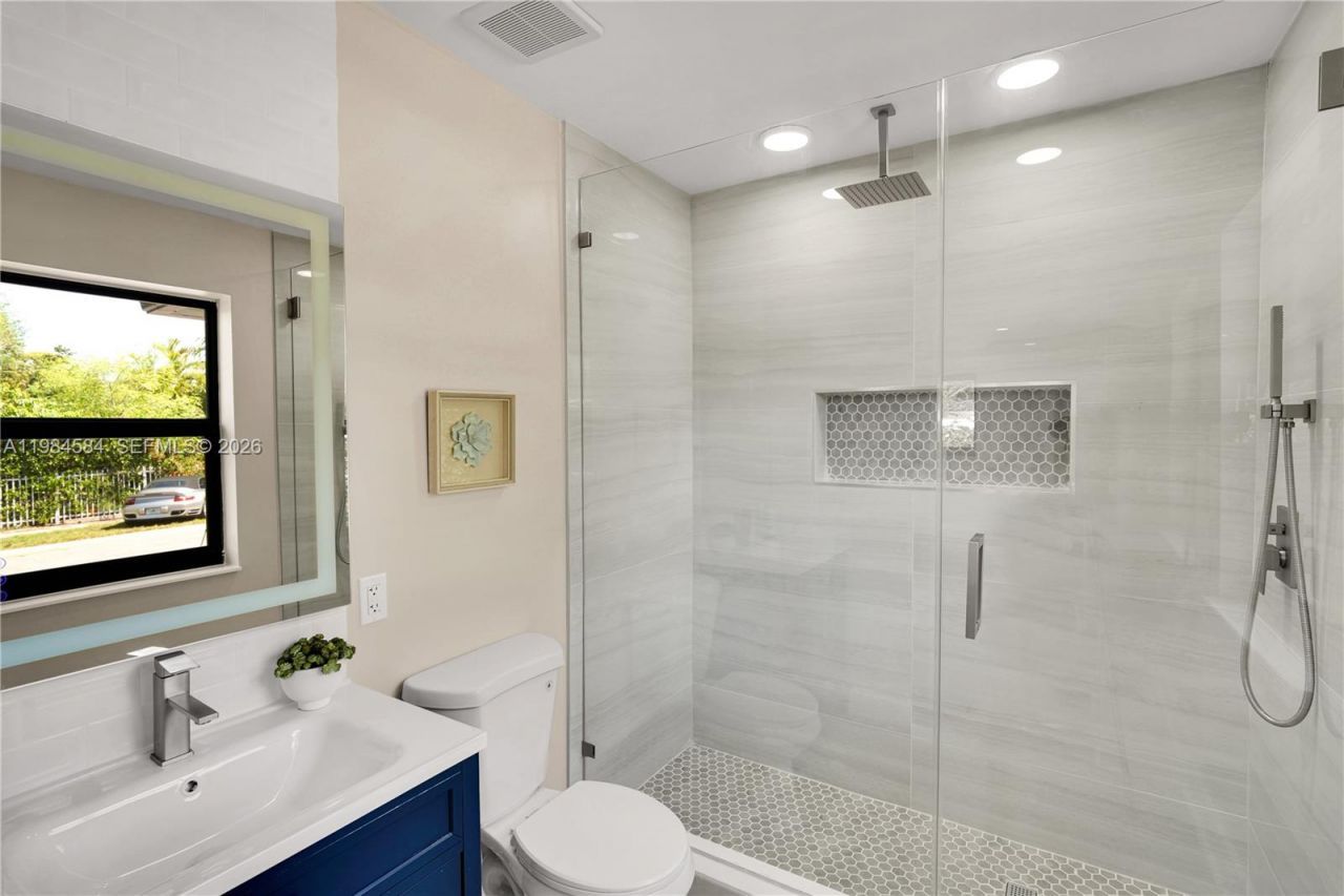 10 NW 100th St , Miami Shores, FL 33150 Photo