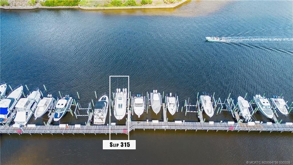 84 SW Hatteras Court, Palm City, FL 34990 Photo