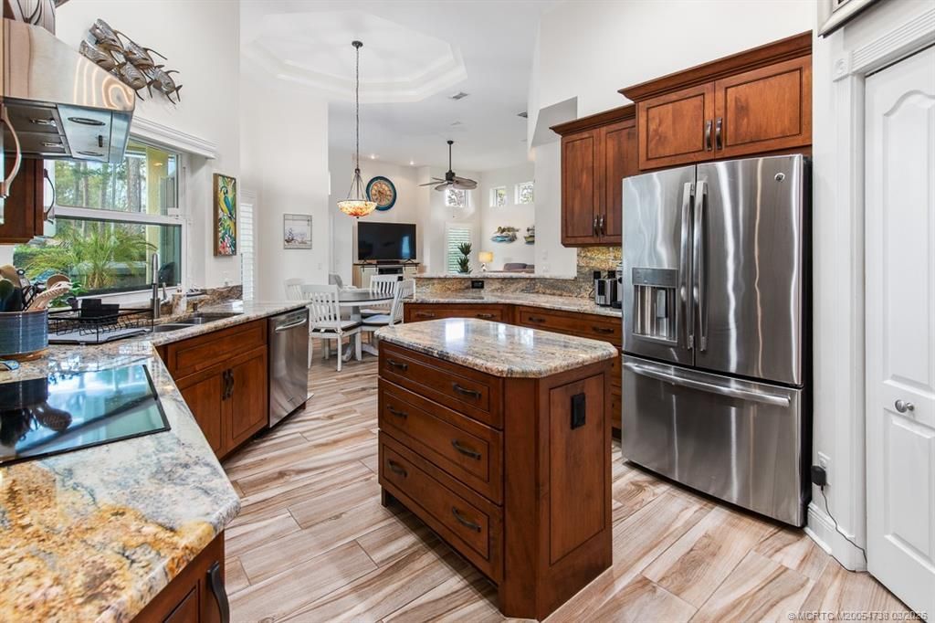 84 SW Hatteras Court, Palm City, FL 34990 Photo