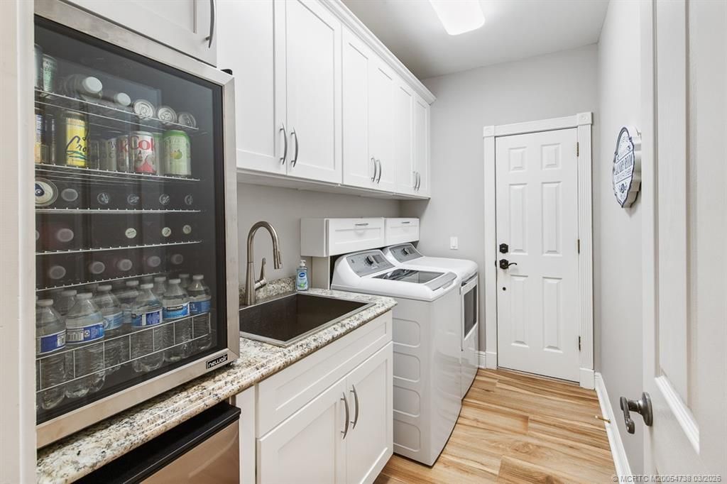 84 SW Hatteras Court, Palm City, FL 34990 Photo