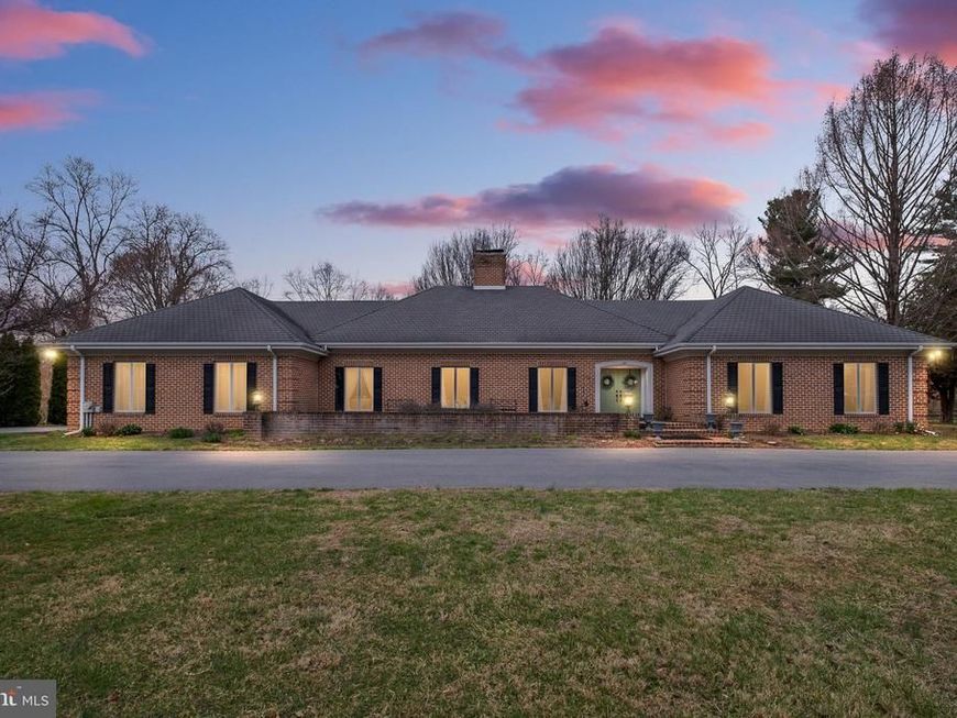 185 Riverside Drive, Elkton, MD 21921 Main Photo