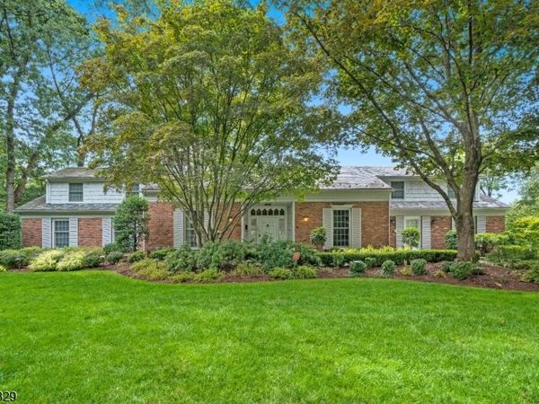 112 Heller Way, Montclair, NJ 07043