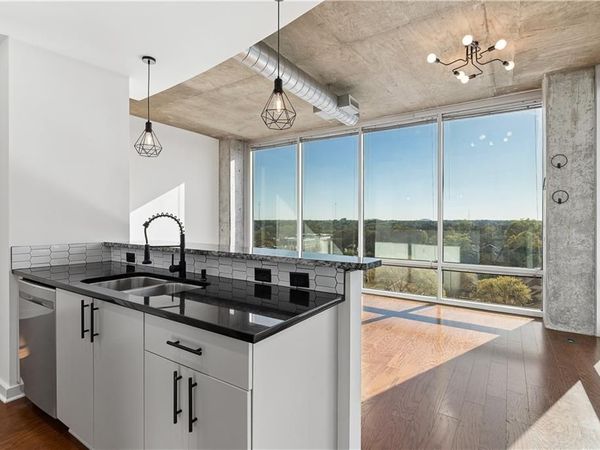 943 Peachtree Street NE, Unit 913, Atlanta, GA 30309