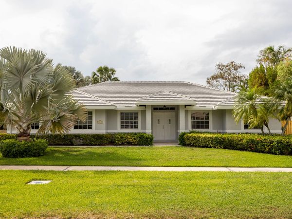 13590 Callington Drive, Wellington, FL 33414
