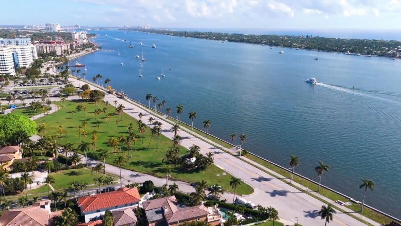 505 35th Street, West Palm Beach, FL 33407 Photo