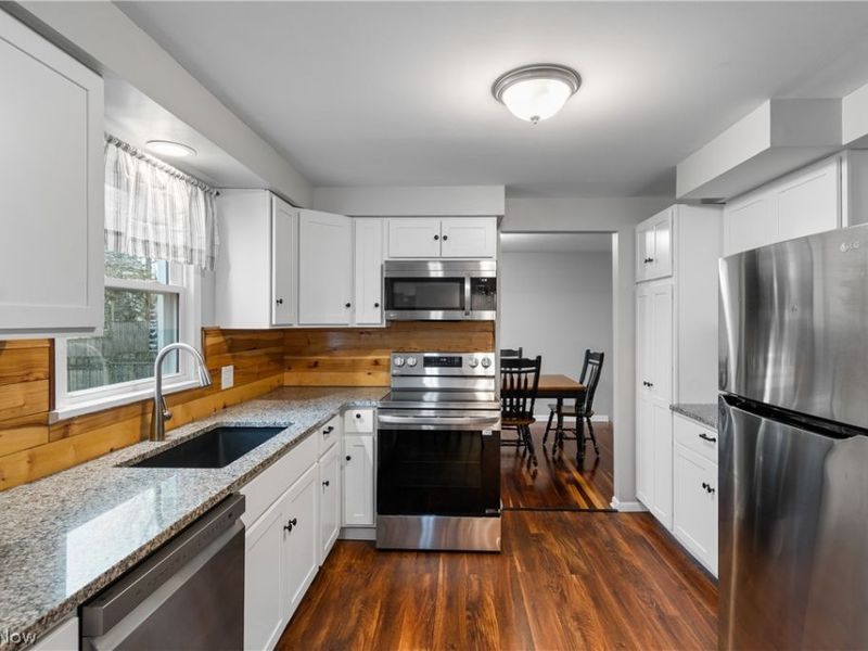 267 Marlow Street, Wadsworth, OH 44281 Photo 9