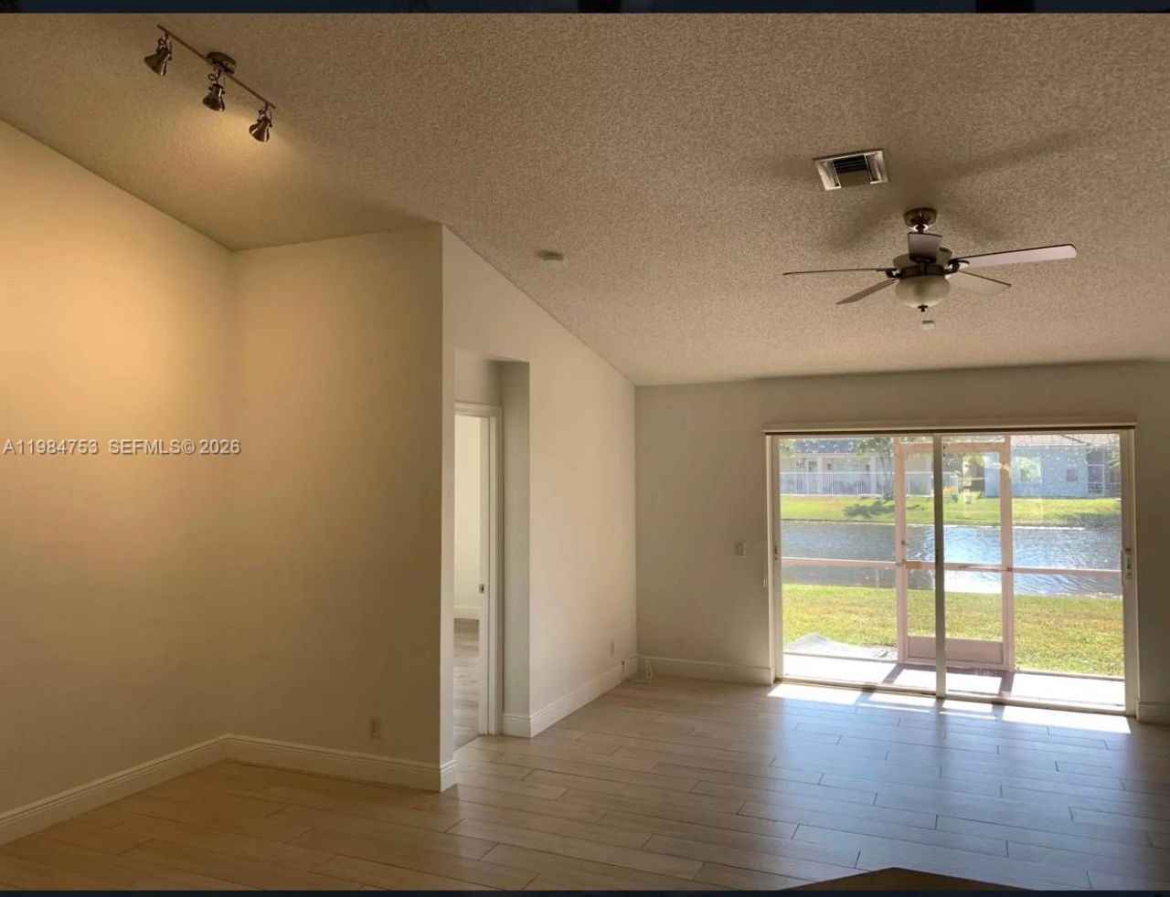 1918 Andromeda Ln , Unit 1918, Weston, FL 33327 Photo