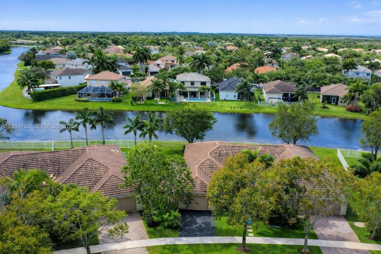 1918 Andromeda Ln, Unit 1918, Weston, FL 33327 Photo