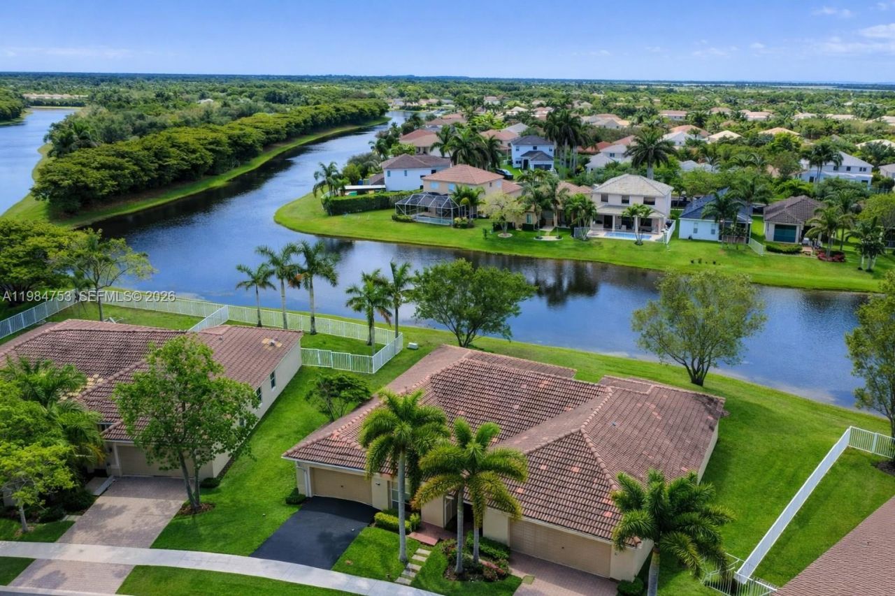 1918 Andromeda Ln, Unit 1918, Weston, FL 33327 Photo