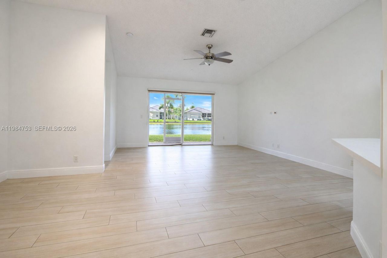 1918 Andromeda Ln, Unit 1918, Weston, FL 33327 Photo