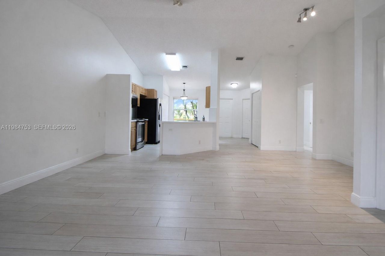 1918 Andromeda Ln, Unit 1918, Weston, FL 33327 Photo