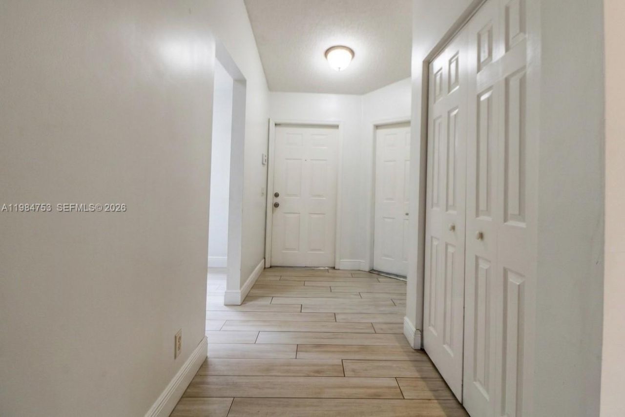 1918 Andromeda Ln, Unit 1918, Weston, FL 33327 Photo