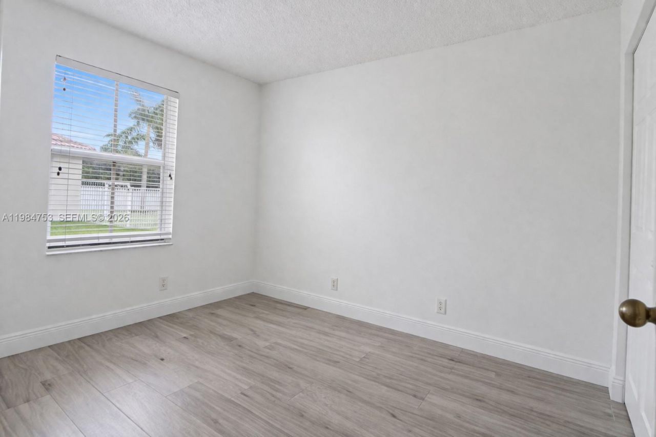 1918 Andromeda Ln, Unit 1918, Weston, FL 33327 Photo