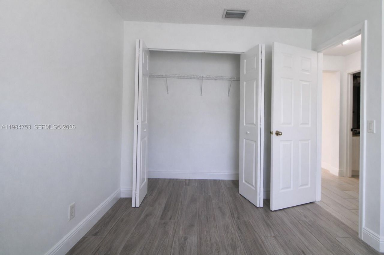 1918 Andromeda Ln, Unit 1918, Weston, FL 33327 Photo