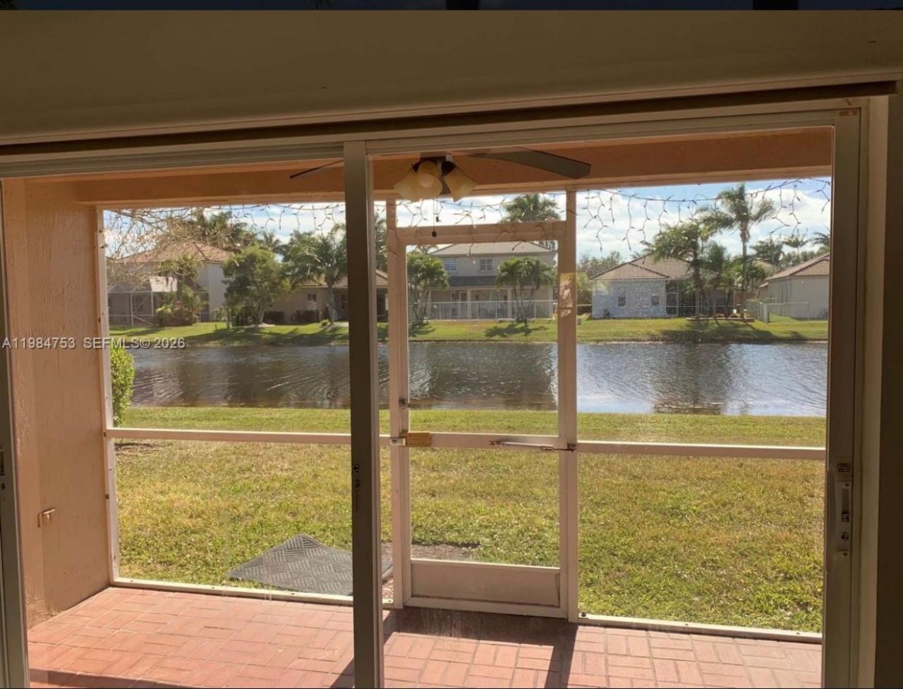 1918 Andromeda Ln , Unit 1918, Weston, FL 33327 Photo