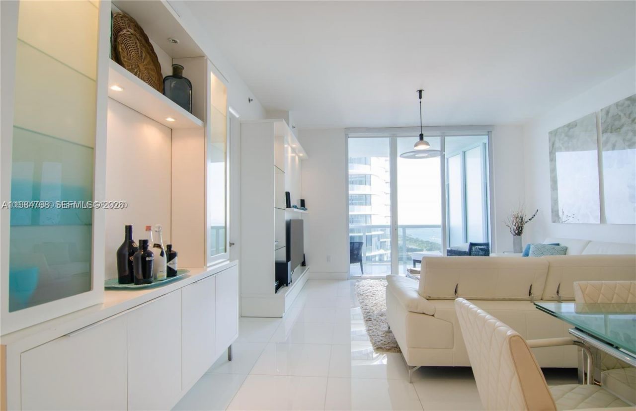 15811 Collins Ave , Unit 2602, Sunny Isles Beach, FL 33160 Photo
