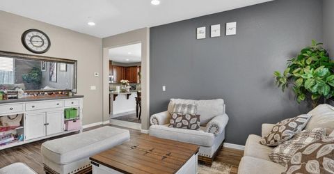 7434 Thorndale Way, Sacramento, CA 95829 Photo