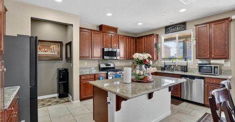 7434 Thorndale Way, Sacramento, CA 95829 Photo