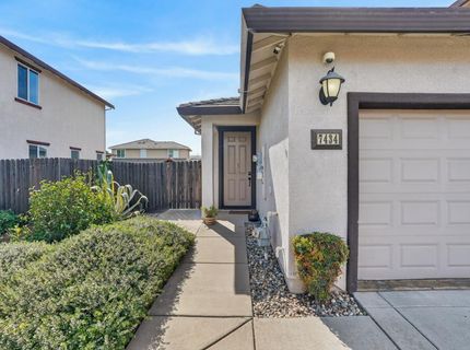 7434 Thorndale Way, Sacramento, CA 95829 Photo