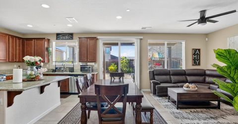 7434 Thorndale Way, Sacramento, CA 95829 Photo