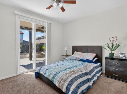 7434 Thorndale Way, Sacramento, CA 95829 Photo