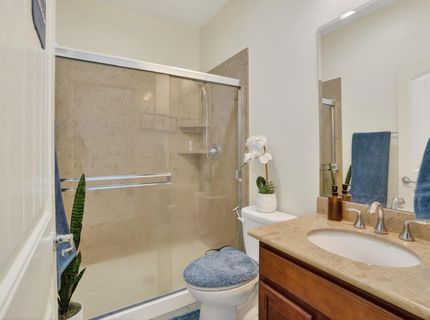 7434 Thorndale Way, Sacramento, CA 95829 Photo