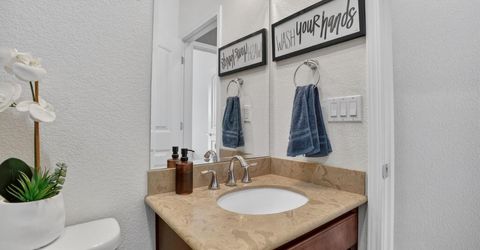 7434 Thorndale Way, Sacramento, CA 95829 Photo