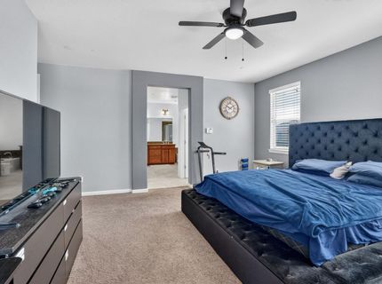 7434 Thorndale Way, Sacramento, CA 95829 Photo