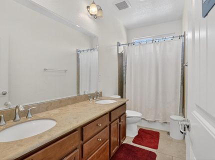 7434 Thorndale Way, Sacramento, CA 95829 Photo