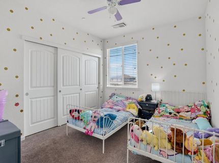 7434 Thorndale Way, Sacramento, CA 95829 Photo