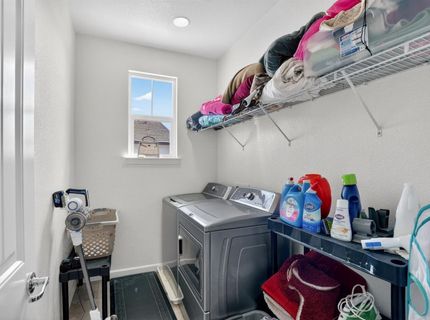 7434 Thorndale Way, Sacramento, CA 95829 Photo