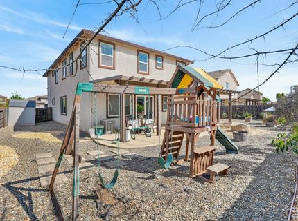 7434 Thorndale Way, Sacramento, CA 95829 Photo