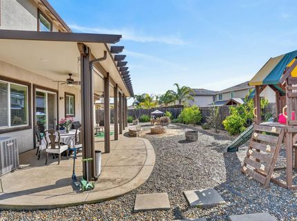 7434 Thorndale Way, Sacramento, CA 95829 Photo