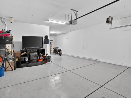 7434 Thorndale Way, Sacramento, CA 95829 Photo