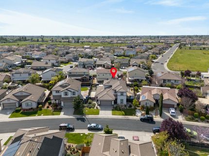 7434 Thorndale Way, Sacramento, CA 95829 Photo