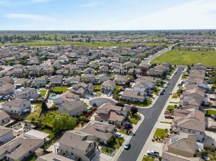 7434 Thorndale Way, Sacramento, CA 95829 Photo