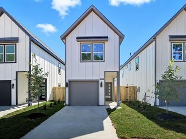 2532 Lowery Street, Dallas, TX 75215