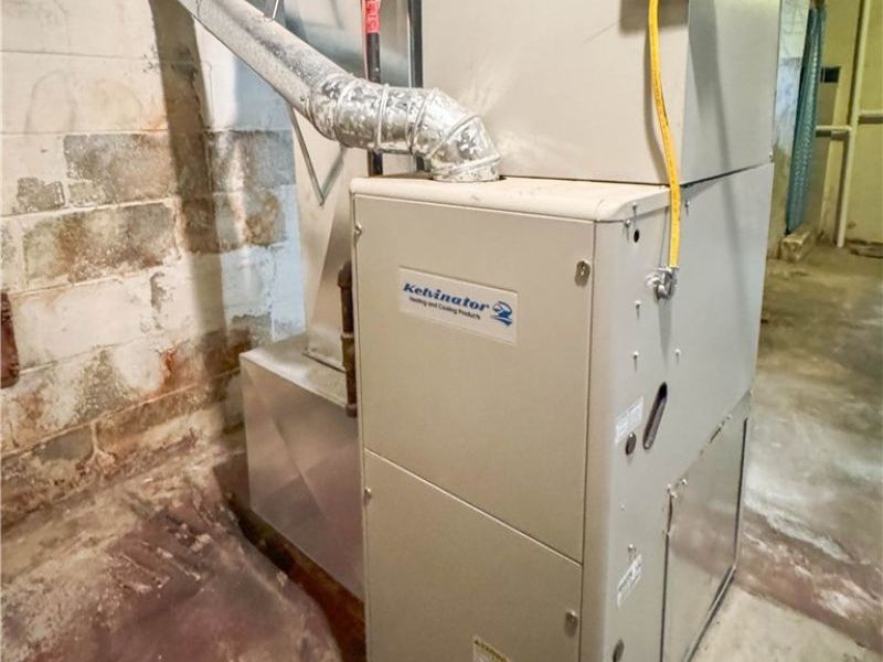 165 Piccadilly Street, Campbell, OH 44405 Photo 22