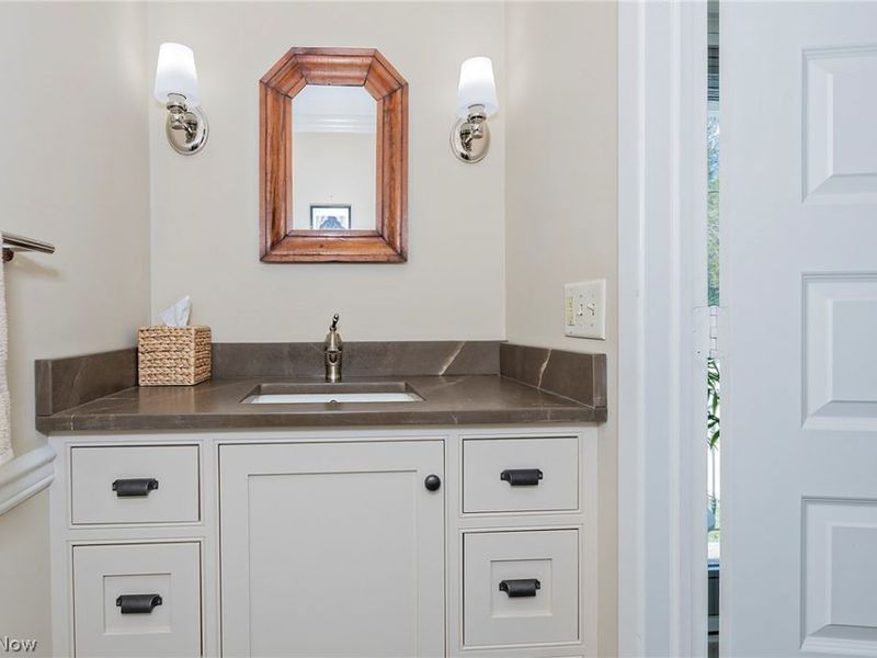 26 Water Street, Chagrin Falls, OH 44022 Photo 18