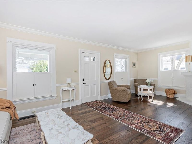 26 Water Street, Chagrin Falls, OH 44022 Photo 4