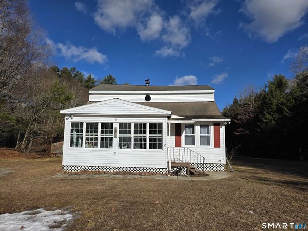 61 North SHORE, Voluntown, CT 06384