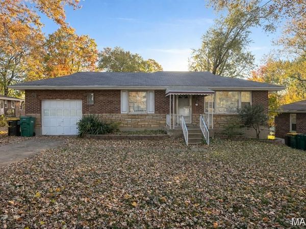 1100 Ashford Drive , St Louis, MO 63137